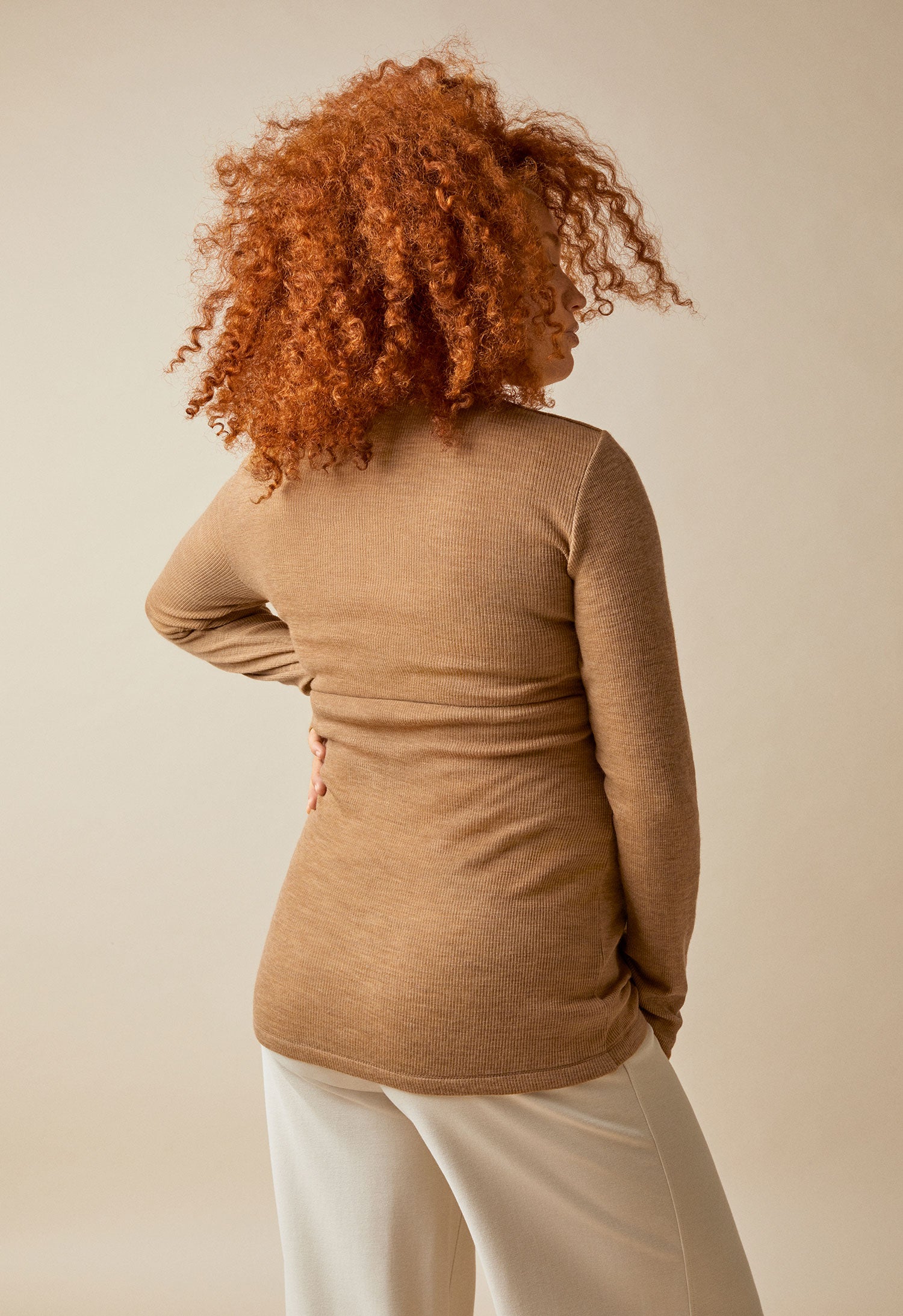 Top acanalado de lana merino - marrón jaspeado