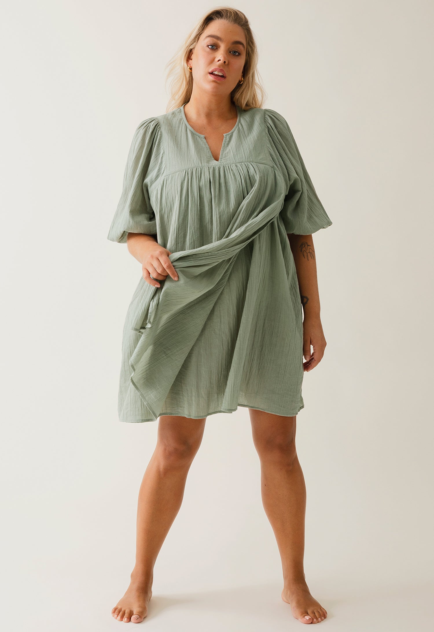 Vestido corto premamá bohemio - Té verde