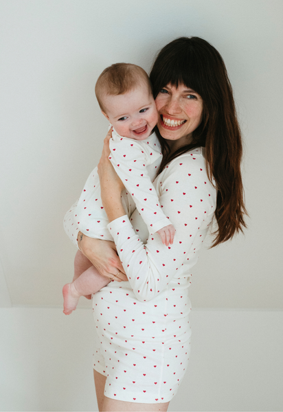Pijamas de maternidad - Corazones rojos