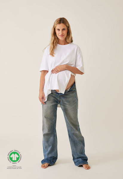 Camiseta premamá oversize con abertura - blanca